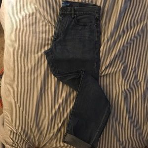 Club Monaco Slim Jeans